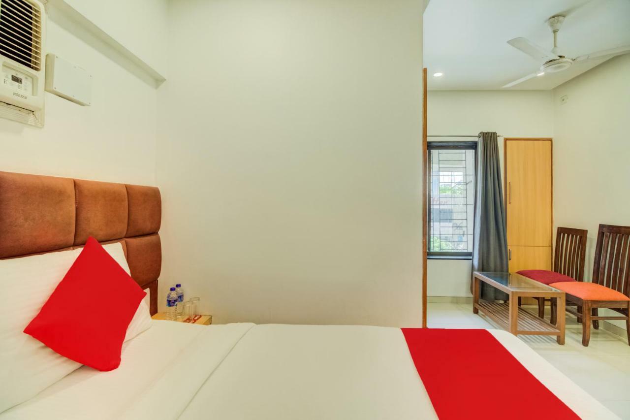 Oyo Flagship 572 Santacruz West Hotel Mumbai Kültér fotó