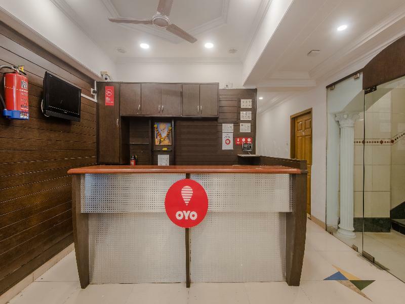 Oyo Flagship 572 Santacruz West Hotel Mumbai Kültér fotó